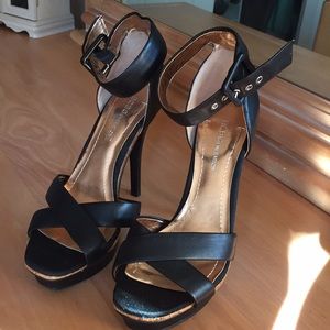Platform Dress Sandals BCBGeneration